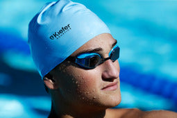 How to Choose a Swim Cap for Different Water Temperatures