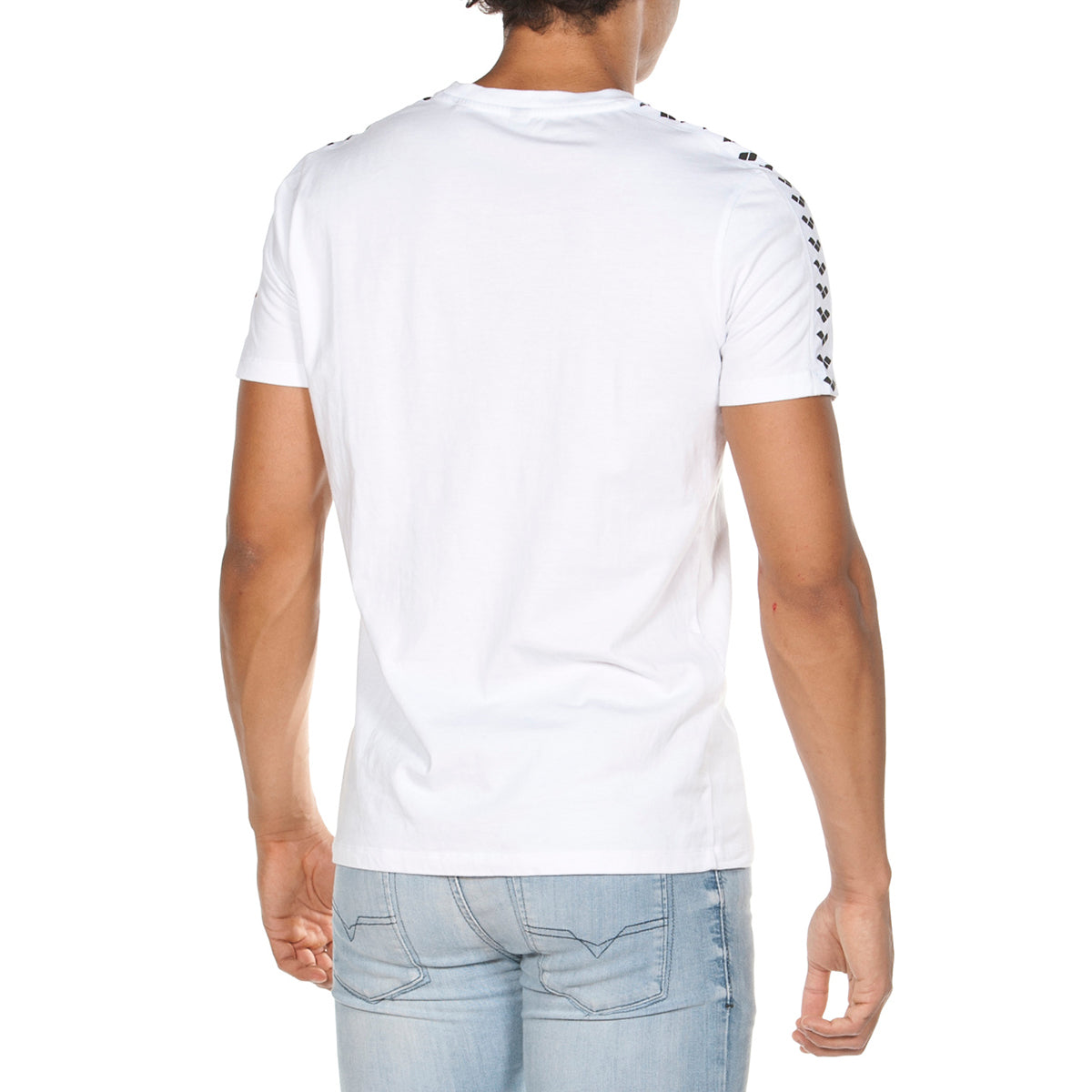 Arena  M  T-Shirt Team