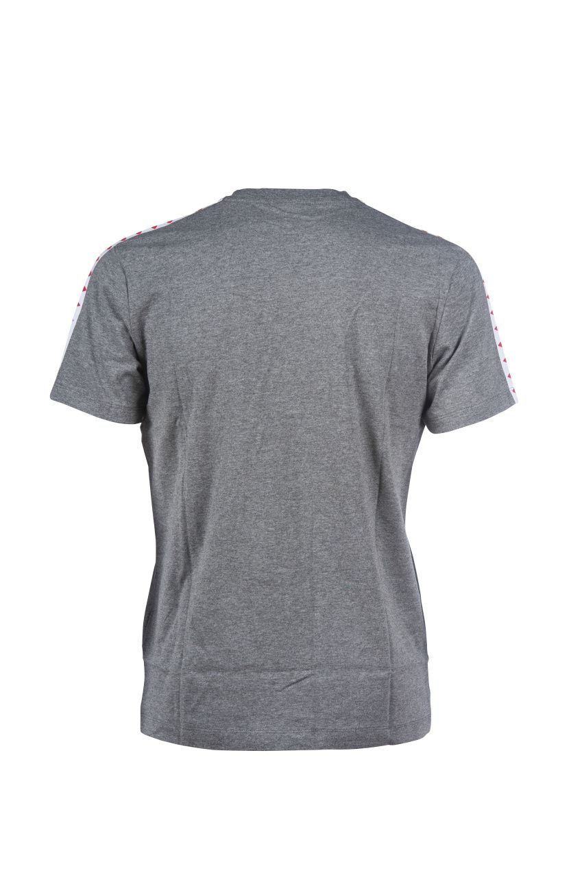 Arena  M  T-Shirt Team