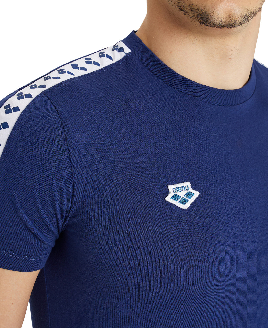 Arena  M  T-Shirt Team