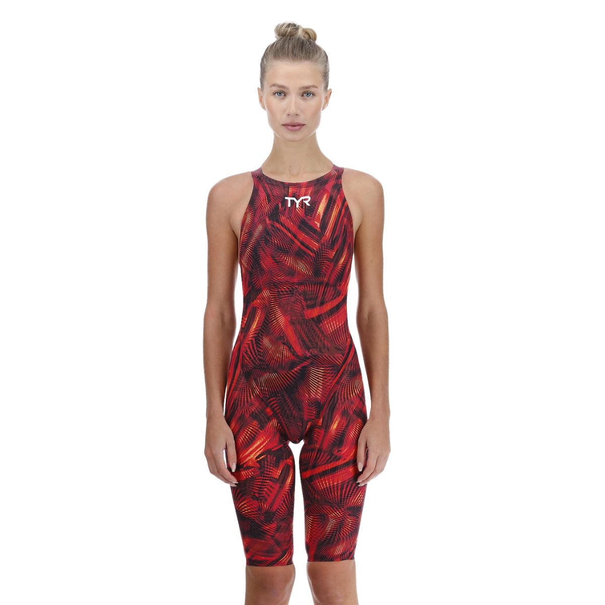 TYR Avictor Helux Closed Back