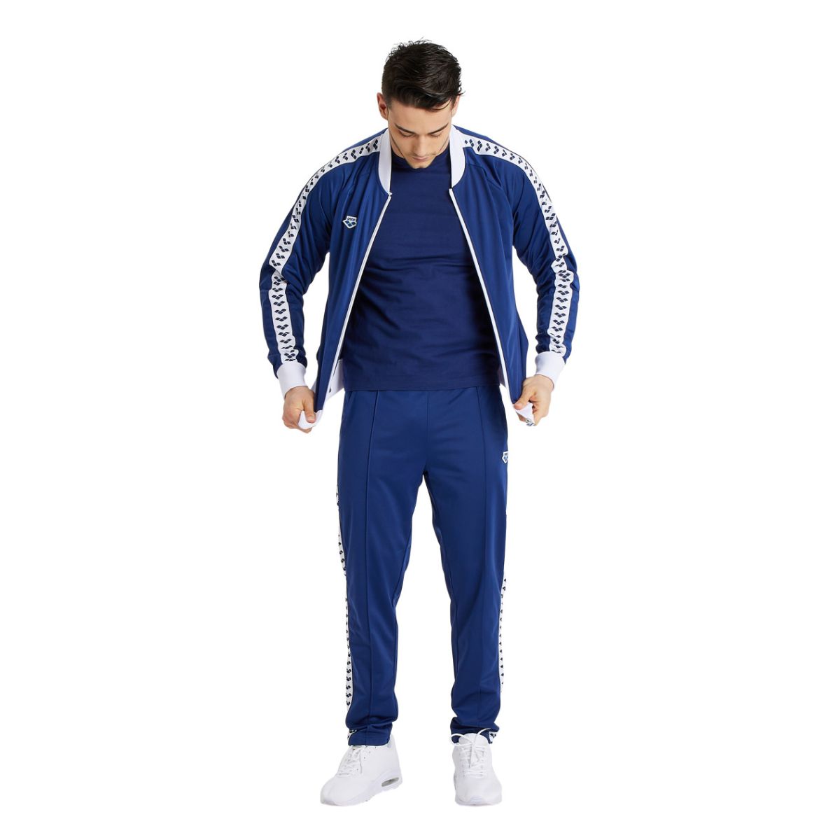 Arena Relax IV Team Jacket